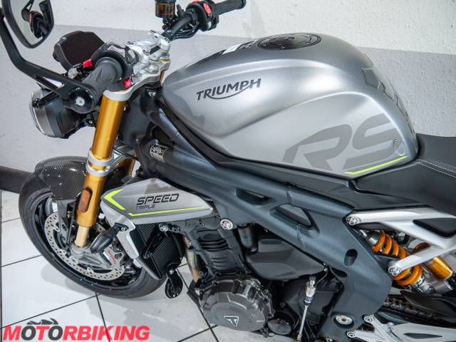 2021 Triumph SPEED TRIPLE 1200 RS Photo #16