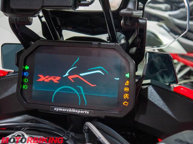 2020 BMW S1000XR TE Photo #18