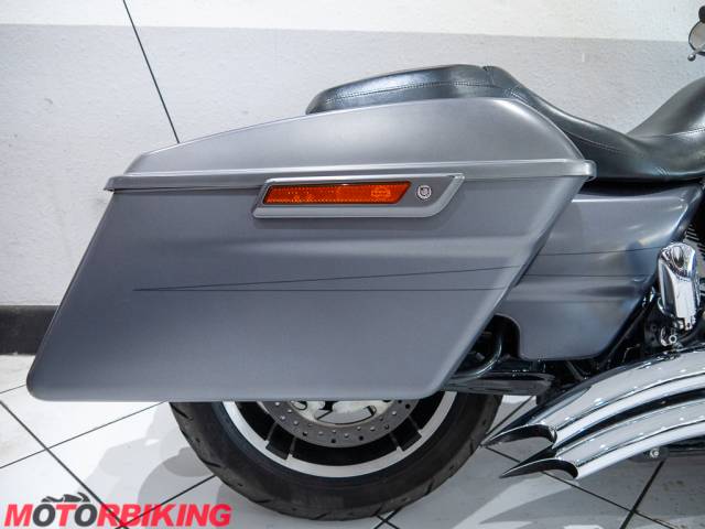 2016 Harley-Davidson STREET GLIDE SPECIAL FLHXS Photo #7