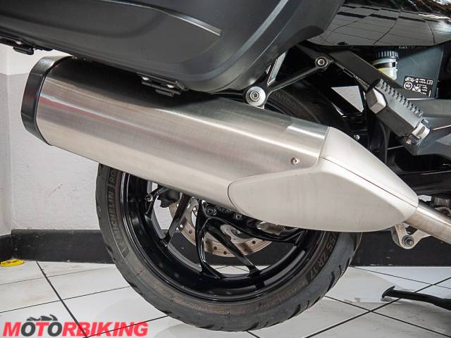 2023 BMW K1600 GT SE Photo #8