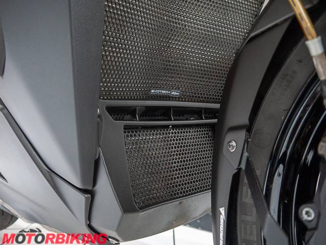 2024 BMW S1000XR TE Photo #5