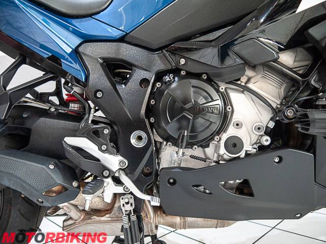 2024 BMW S1000XR TE Photo #10