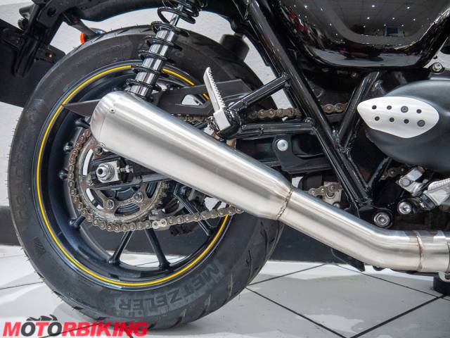 2016 Triumph STREET CUP Photo #10