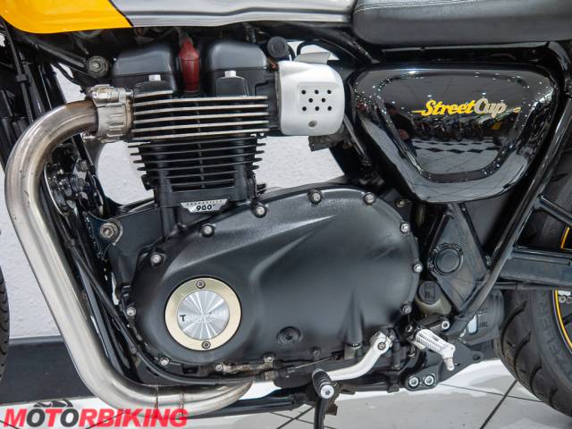 2016 Triumph STREET CUP Photo #22