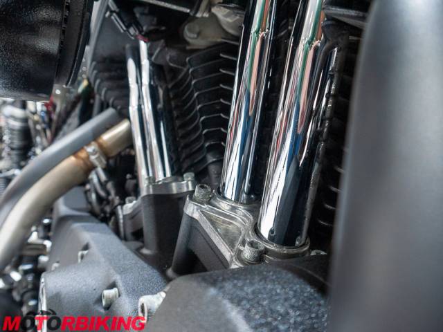 2021 Harley-Davidson SPORSTER XL1200 NS IRON Photo #9