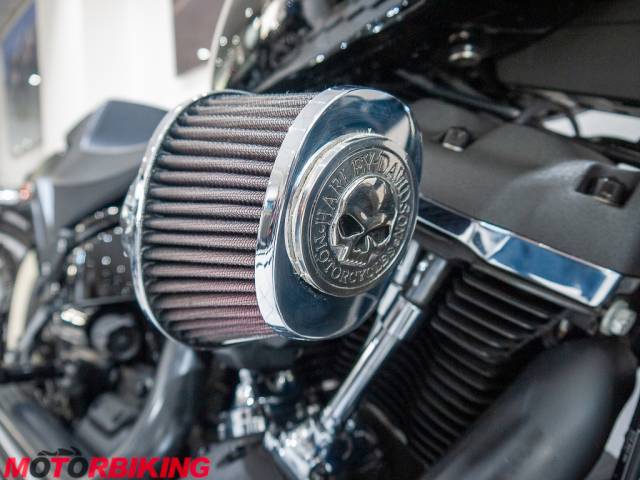 2021 Harley-Davidson FXFBS SOFTAIL FAT BOB 114 Photo #3