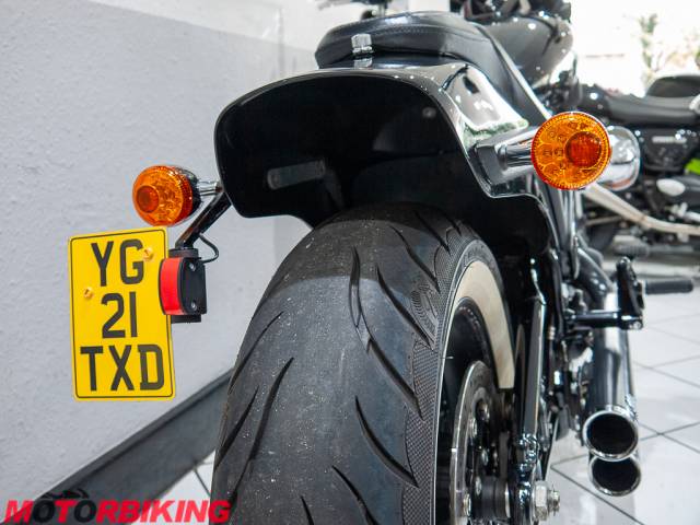 2021 Harley-Davidson FXFBS SOFTAIL FAT BOB 114 Photo #17