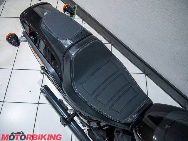 2021 Harley-Davidson FXFBS SOFTAIL FAT BOB 114 Photo #18