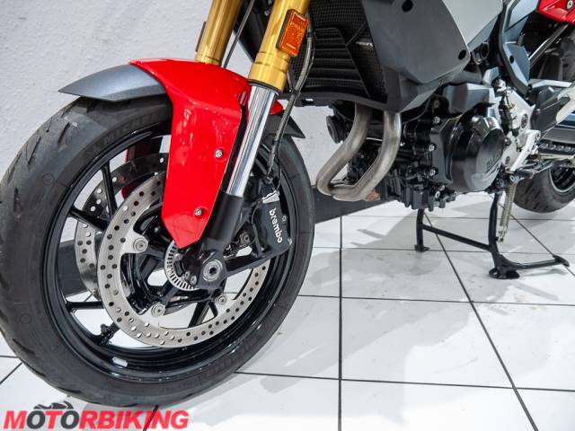 2020 BMW F900XR TE Photo #27