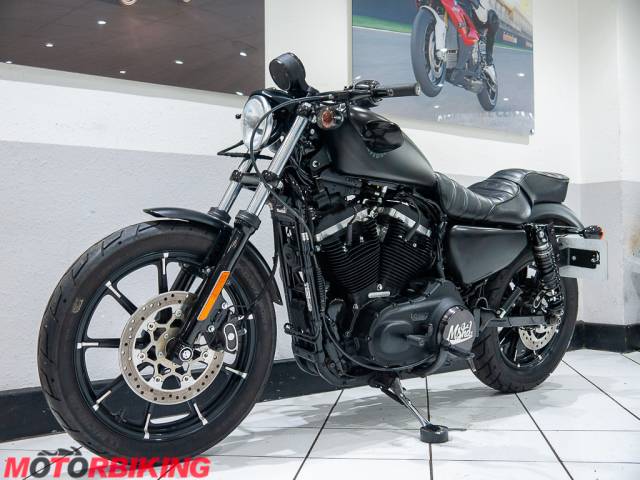 2021 Harley-Davidson SPORTSTER 883 IRON Photo #21