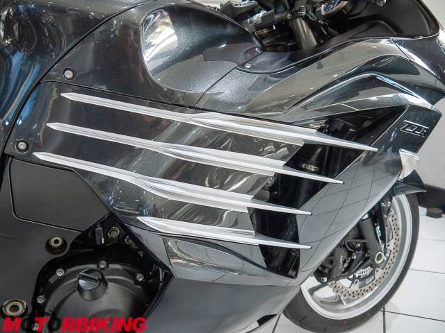 2017 Kawasaki ZZR1400  Photo #4