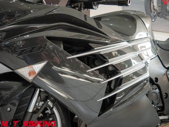 2017 Kawasaki ZZR1400  Photo #20