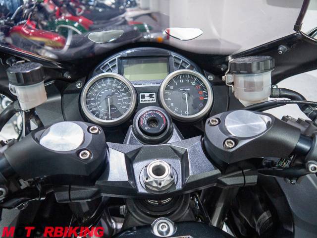 2017 Kawasaki ZZR1400  Photo #28