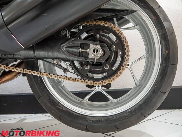 2017 Kawasaki ZZR1400  Photo #24