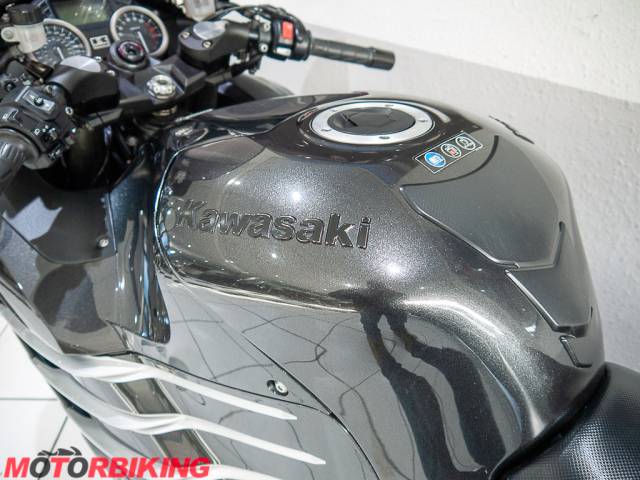2017 Kawasaki ZZR1400  Photo #26