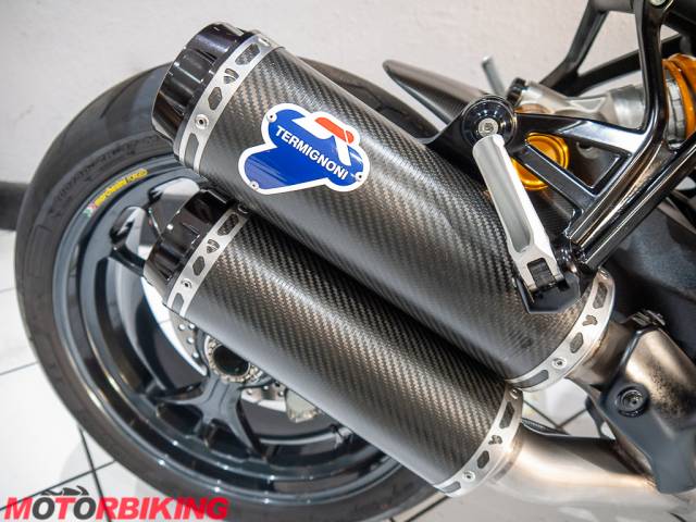 2016 Ducati MONSTER 1200 R Photo #3