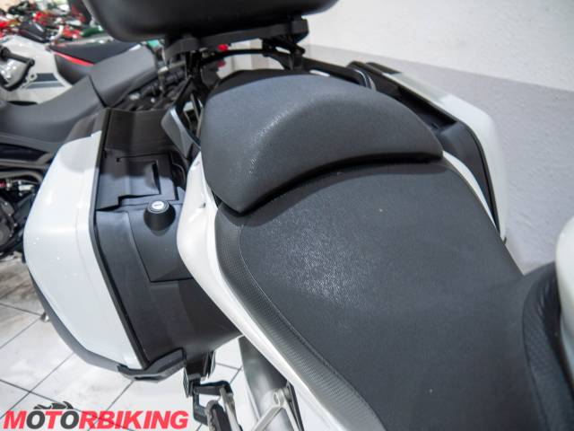 2010 Ducati MULTISTRADA 1200S TOURING Photo #10