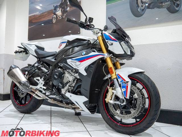 2018 BMW S1000R SPORT Photo #3