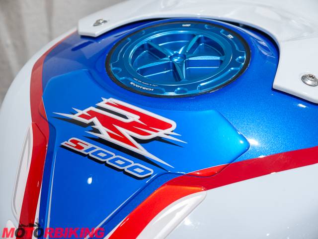 2018 BMW S1000R SPORT Photo #24