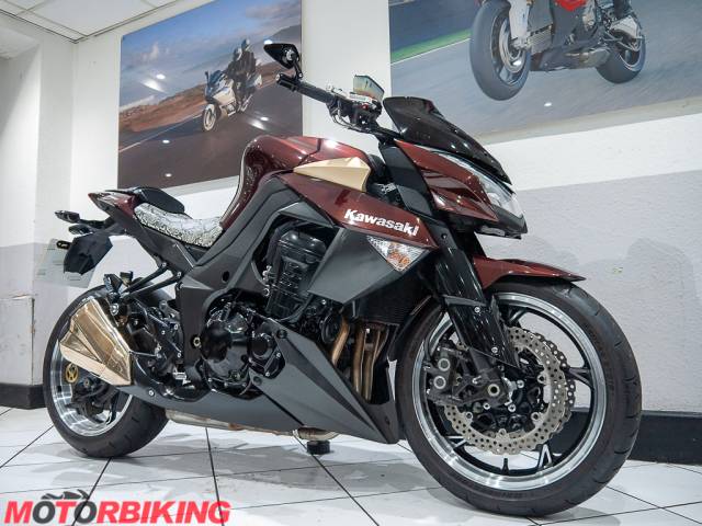 2010 Kawasaki Z1000 DAF Photo #2