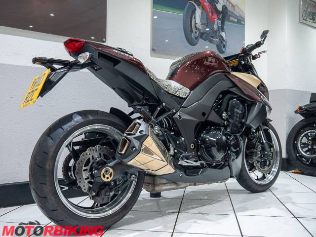 2010 Kawasaki Z1000 DAF Photo #13