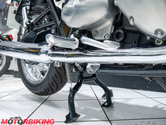 2023 Triumph T120 BONNEVILLE Photo #9