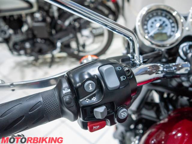 2023 Triumph T120 BONNEVILLE Photo #35