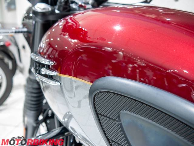 2023 Triumph T120 BONNEVILLE Photo #34