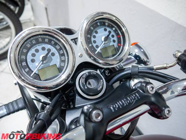 2023 Triumph T120 BONNEVILLE Photo #36