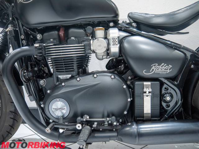 2020 Triumph BONNEVILLE 1200 BOBBER BLACK Photo #27