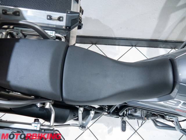 2021 Triumph TIGER 850 SPORT Photo #21