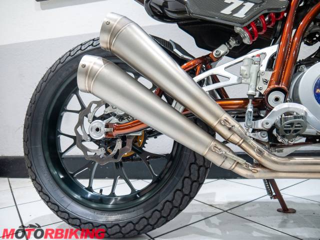 2019 CCM SPITFIRE FLAT TRACKER Photo #3