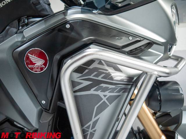 2024 Honda CRF1100L AFRICA TWIN ADVENTURE SPORTS Photo #2