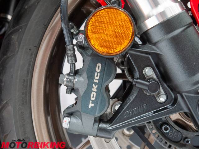 2018 Honda VFR800F Photo #10