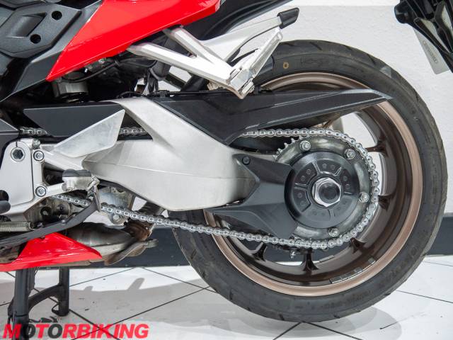 2018 Honda VFR800F Photo #23