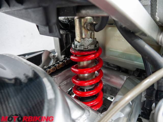 1996 Honda CBR900RR-T FIREBLADE Photo #32