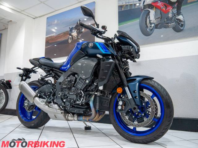 2024 Yamaha MT10 Photo #13