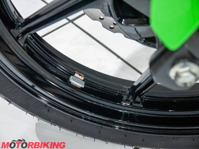 2011 Kawasaki NINJA 250 Photo #26