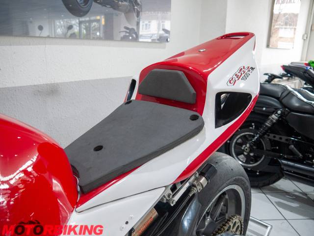 2005 Honda CBR1000RR FIREBLADE Ex BSB & TT Superbike Photo #17