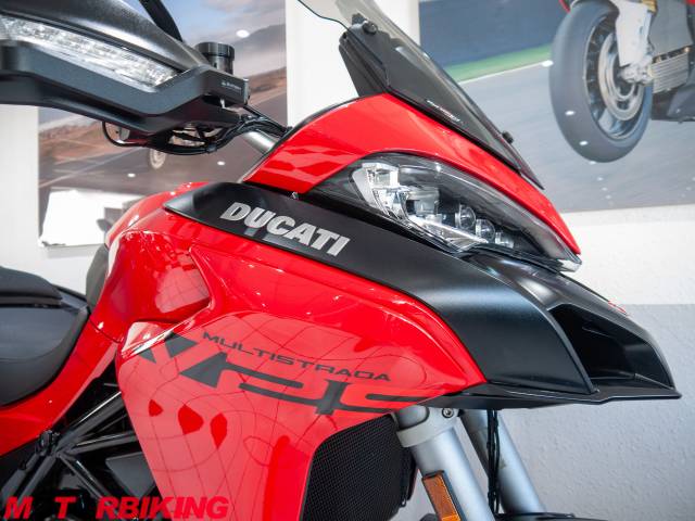 2022 Ducati MULTISTRADA V2S TRAVEL Photo #2