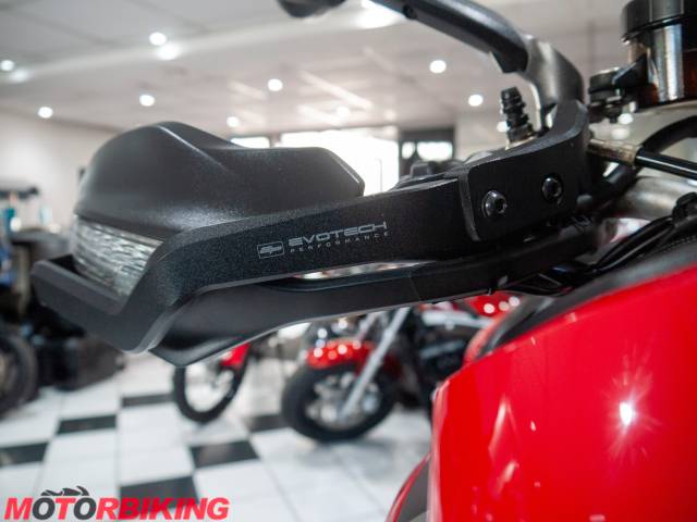 2022 Ducati MULTISTRADA V2S TRAVEL Photo #9
