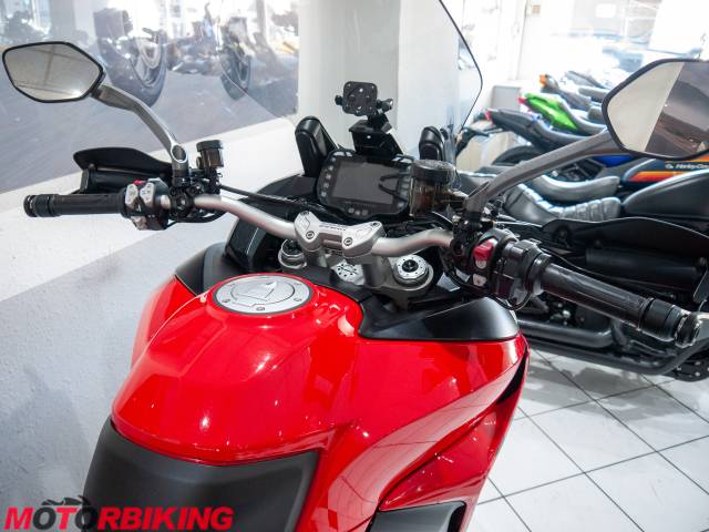 2022 Ducati MULTISTRADA V2S TRAVEL Photo #21