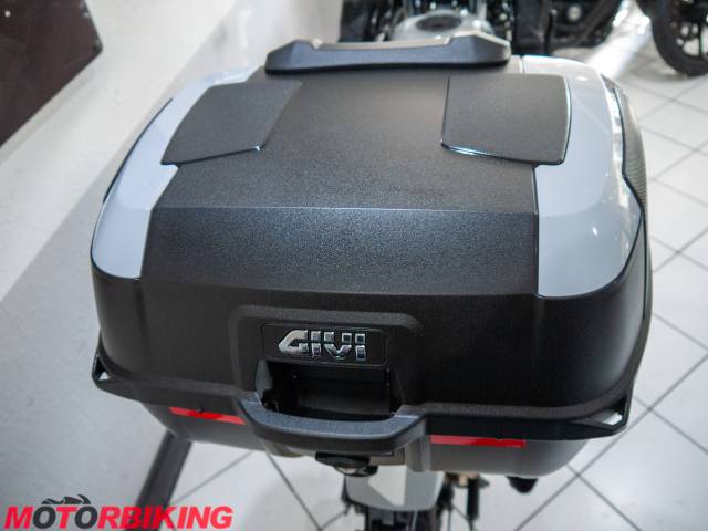 2020 Royal Enfield HIMALAYAN 411 Photo #4