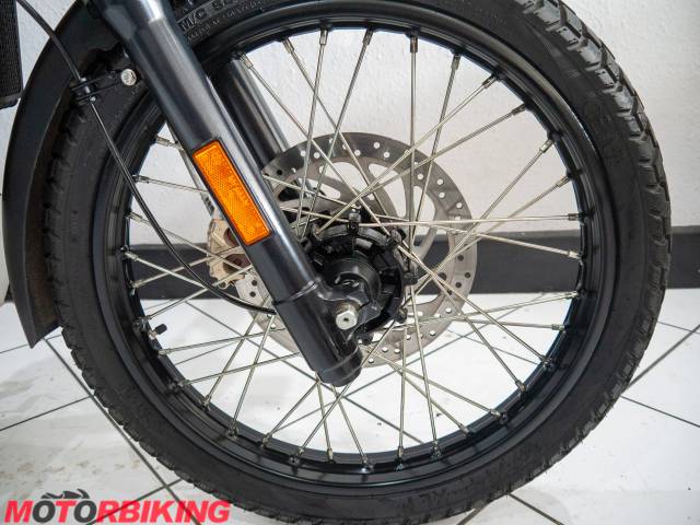 2020 Royal Enfield HIMALAYAN 411 Photo #9