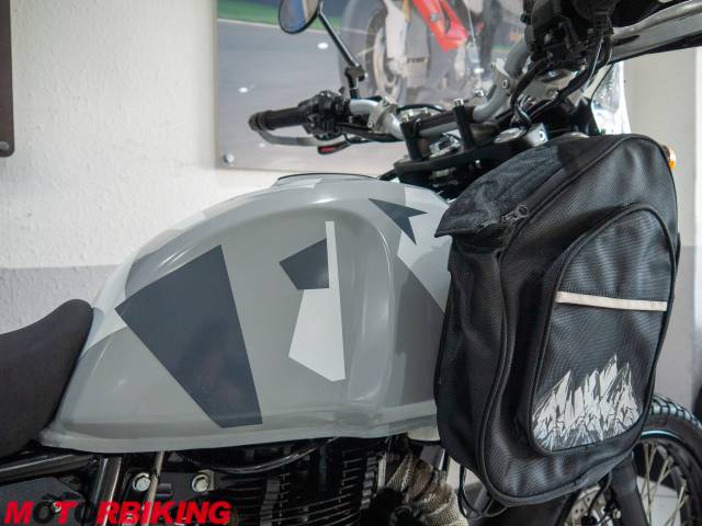2020 Royal Enfield HIMALAYAN 411 Photo #11