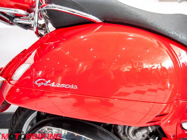 2007 Piaggio VESPA GTS250 Photo #4