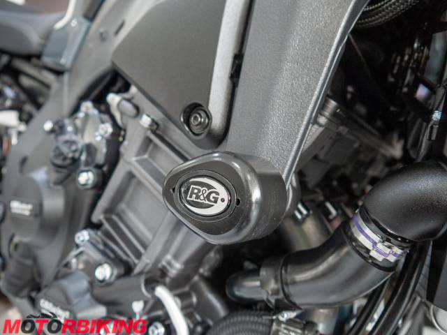 2023 Yamaha MT10 Photo #8