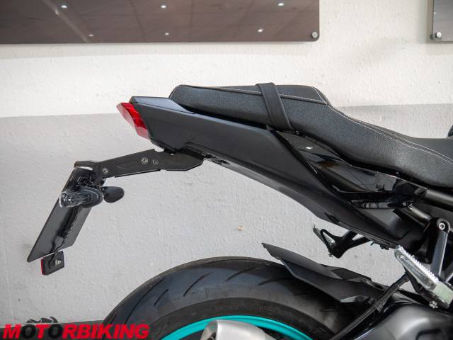 2023 Yamaha MT10 Photo #11