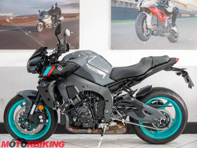 2023 Yamaha MT10 Photo #20