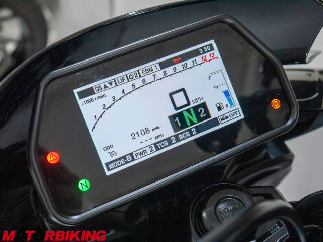 2023 Yamaha MT10 Photo #28